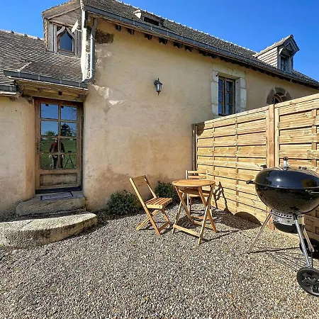 Charming Terrace And Parking